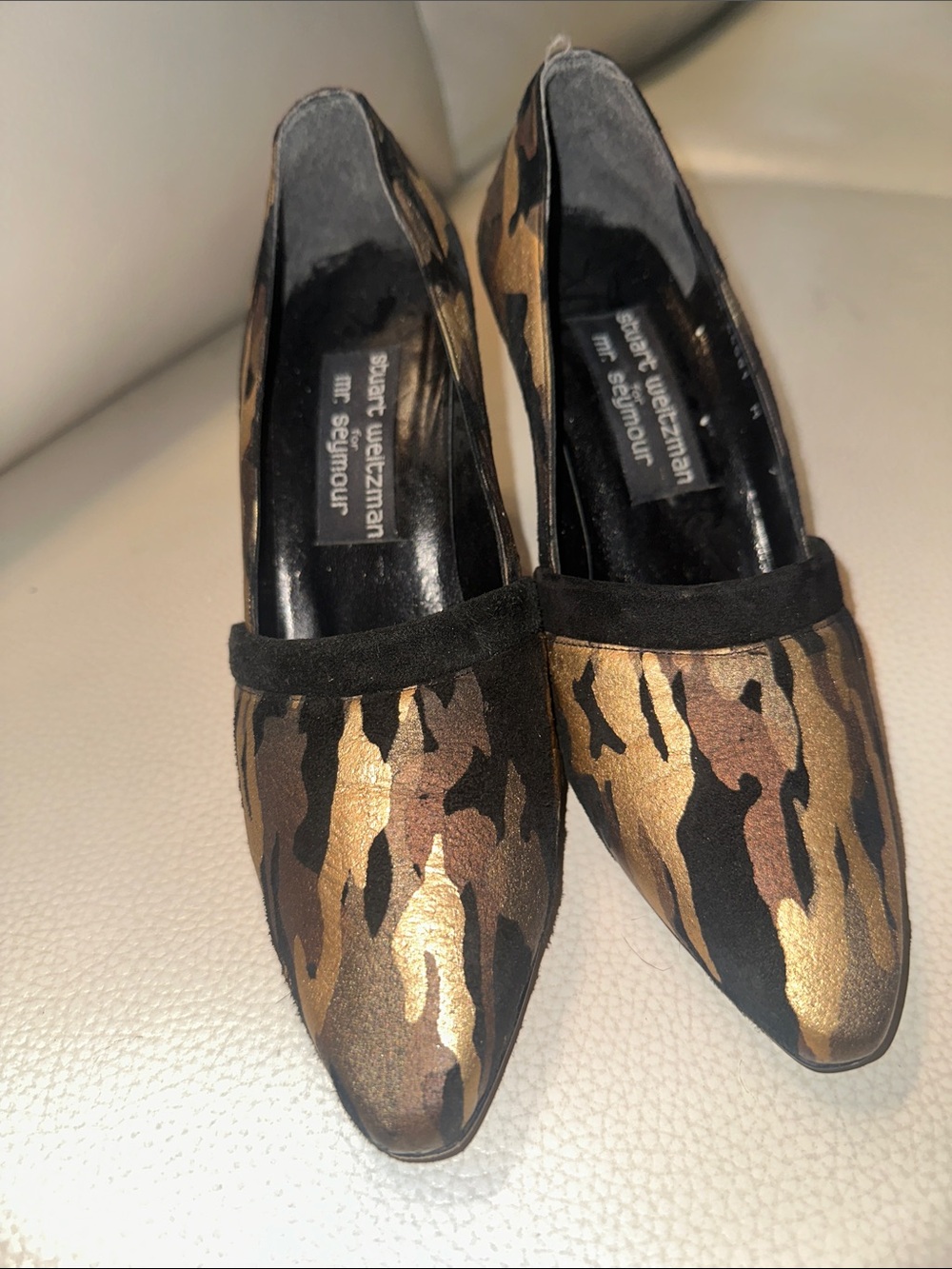 Stuart Weitzman Gold, Black & Brown Leopard Print Pointed 2” heels